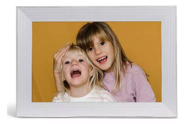 a digital photo frame