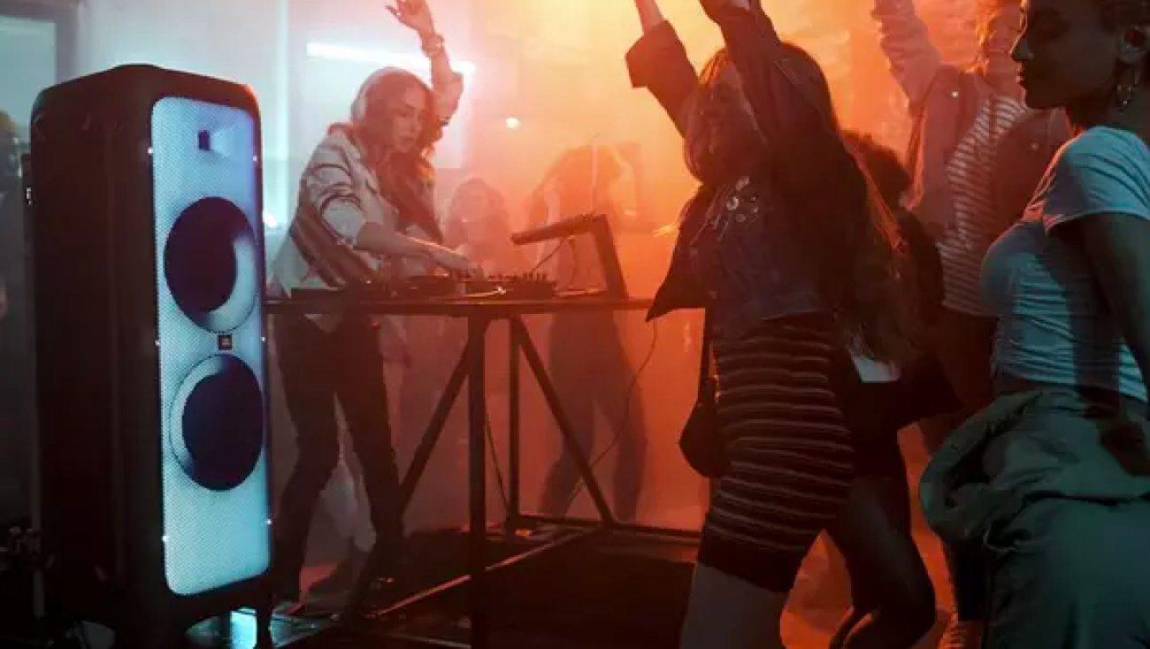 Party sound