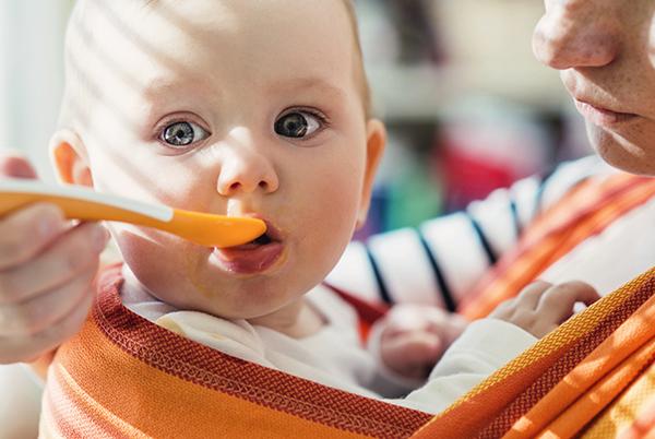 baby feeding