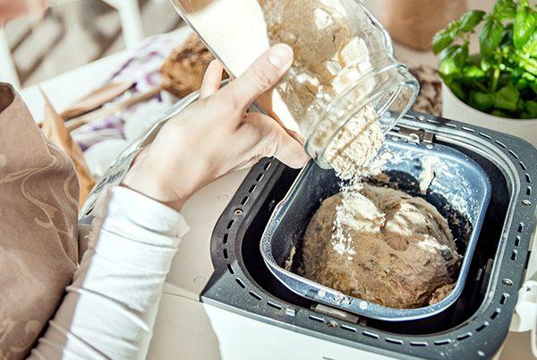 Bread maker
