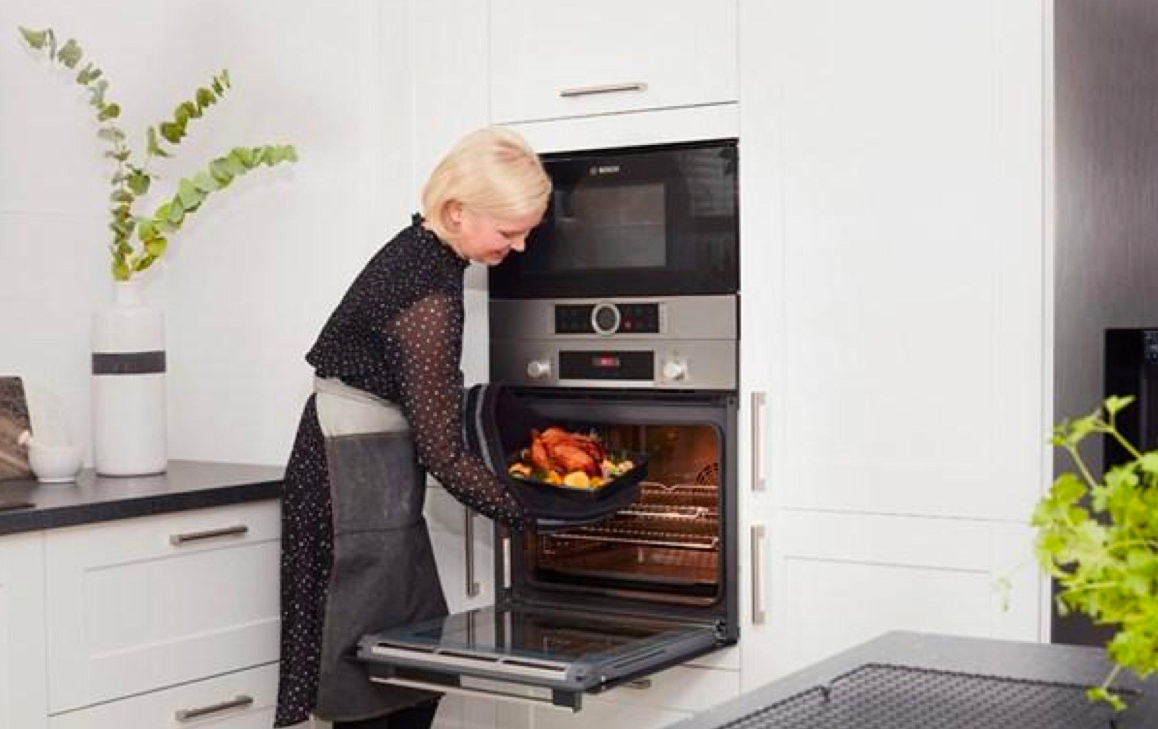 Integrated single deals oven and grill