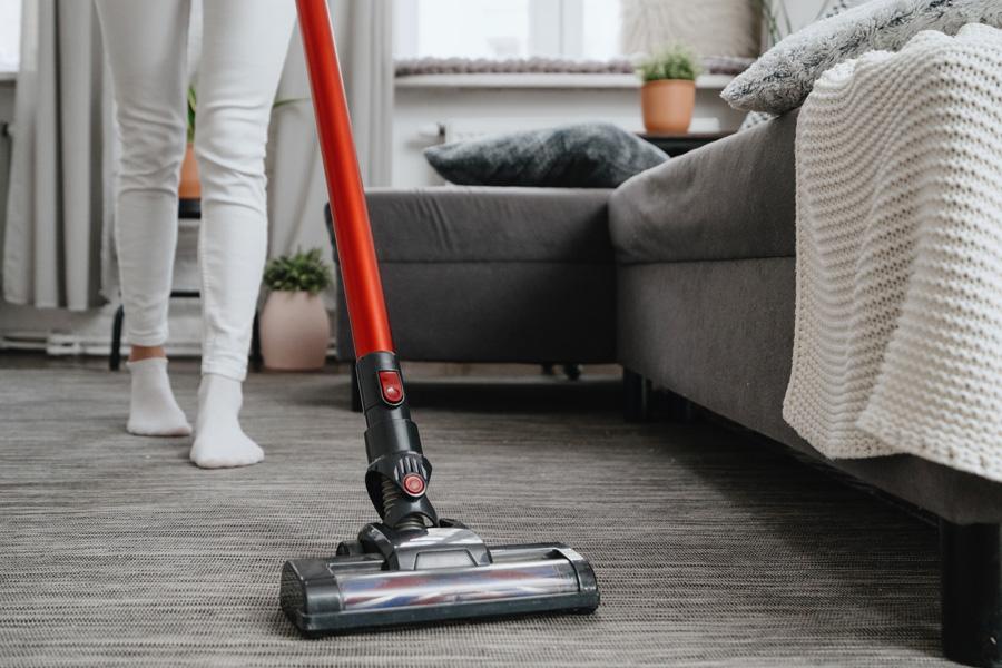 Cleaning carpets