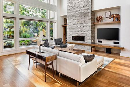 Cleaning hardwood flooring