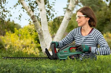 Hedge trimmer