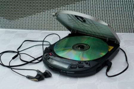 Round Style CD Player Portable Headset HiFi Music Reproductor CD