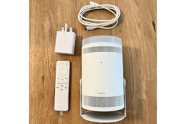 Freestyle projector unpacked