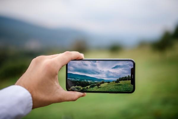 iPhone 11 camera