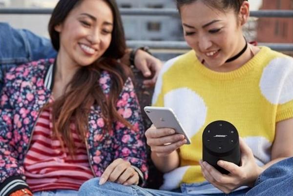 girls with speaker