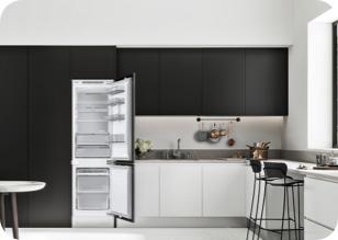 an integrated fridge-freezer in the kitchen