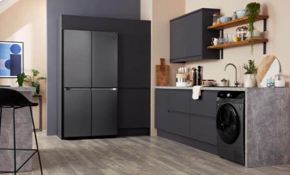 a samsung fridge freezer in the kitchen