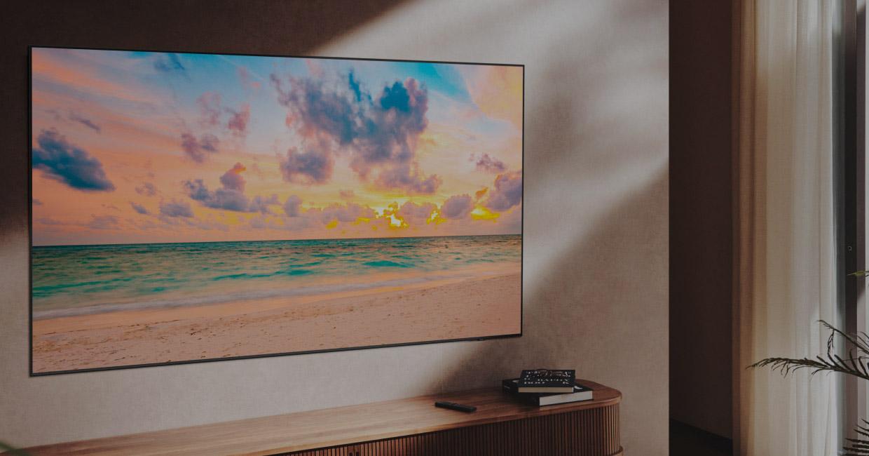 samsung QLED tv hero