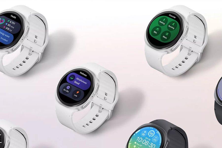 Samsung watches on a light gradient background