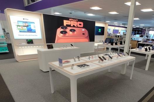 Apple in a Currys store