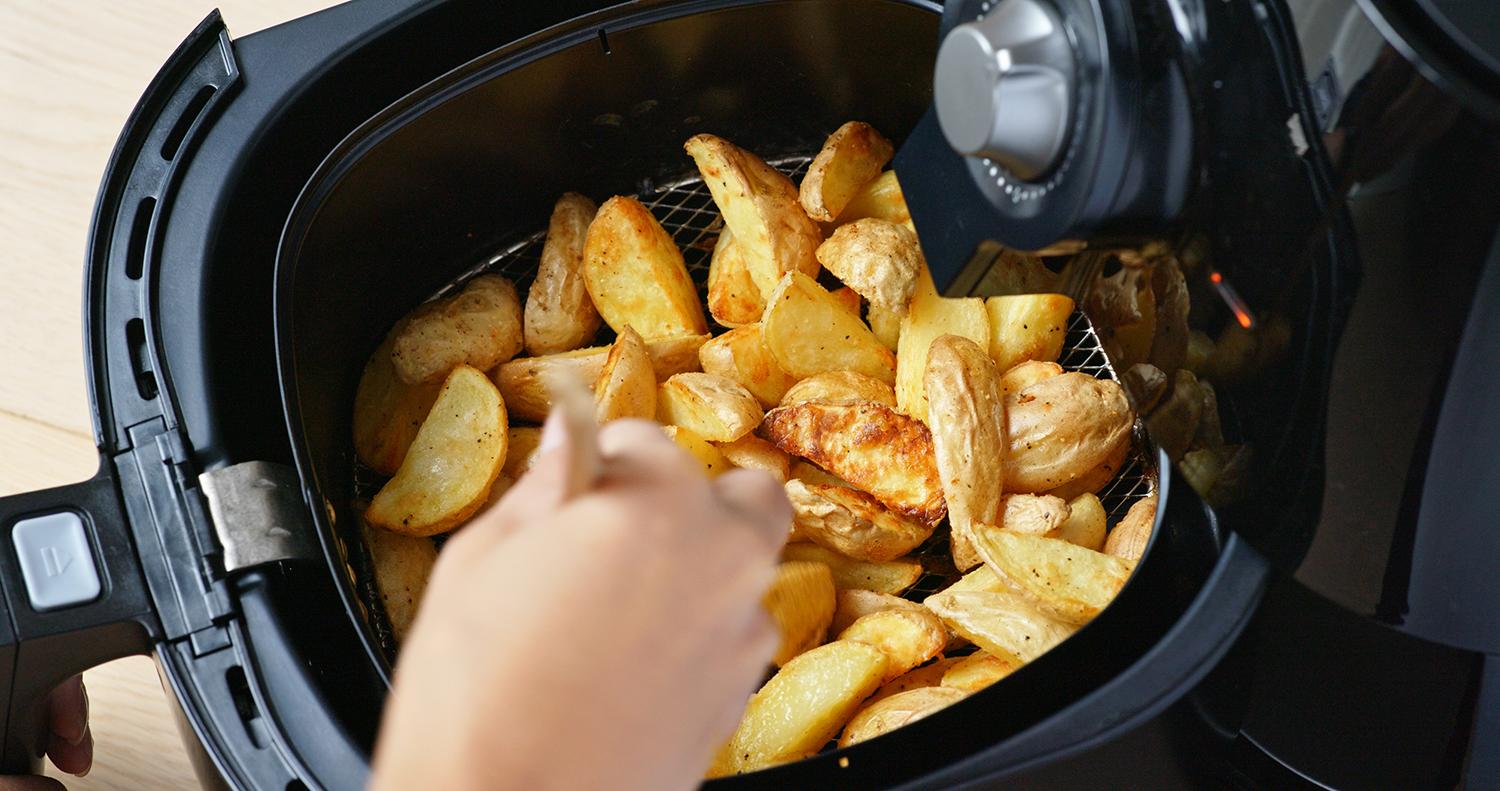 5 ways an air fryer can help you in the kitchen Currys