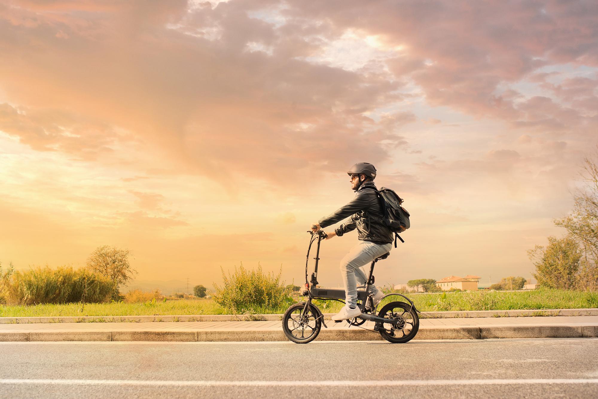 Electric 2025 bike currys