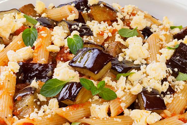 Feta aubergine pasta