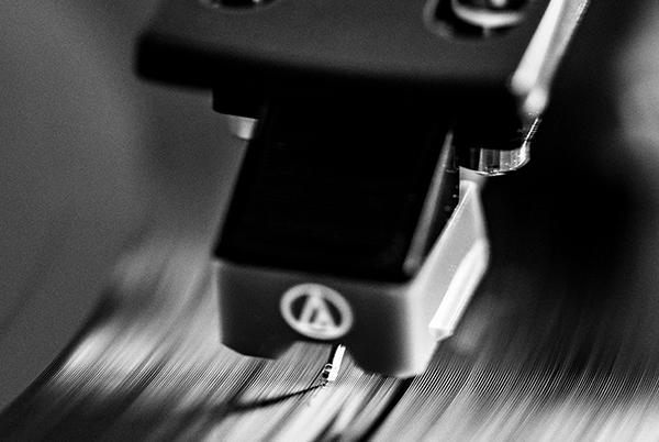 Record player stylus