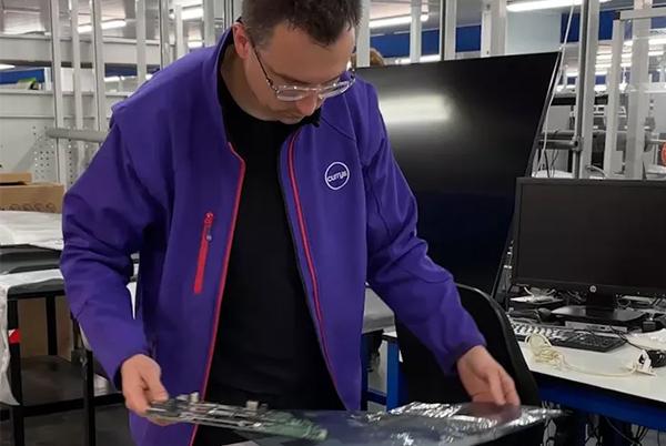 Currys repair centre