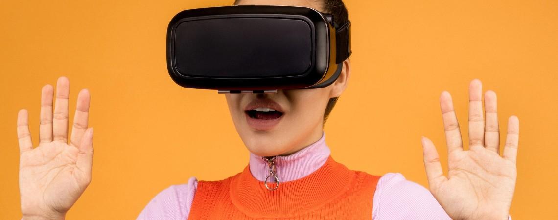 What is Virtual Reality and the best VR headset for me Currys